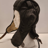 Casque de char soviétique.