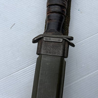 Couteau US M3 et fourreau US M8