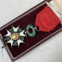 Médaille Chevalier Légion d'honneur et boitier