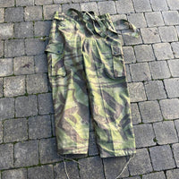 Pantalon de saut camouflé Parachutiste TAP 4752 et bretelles toile