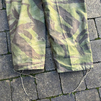 Pantalon de saut camouflé Parachutiste TAP 4752 et bretelles toile