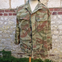 Tenue de saut camouflée TAP 47/53 et casquette