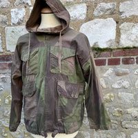 Veste et pantalon camouflés 'Peau de saucisson'