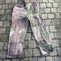 Veste et pantalon camouflés 'Peau de saucisson'