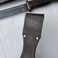 WH Baïonnette 84/98 Plaquettes bois, gousset cuir noir