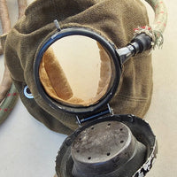 Masque à oxygène RAF Type D avec microphone Type 26 — Seconde Guerre mondiale, 1940-1941