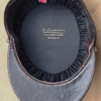 Casque de tankiste et képi d'un sous-lieutenant du 9ème BCC Bataillon