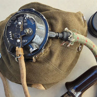 Masque à oxygène RAF Type D avec microphone Type 26 — Seconde Guerre mondiale, 1940-1941