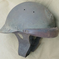 Casque de tankiste et képi d'un sous-lieutenant du 9ème BCC Bataillon