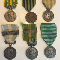 Lot de 6 médailles militaires Décorations Ordre République Française