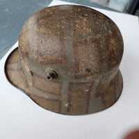Casque allemand de la Première Guerre mondiale, modèle 1914-1918
