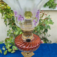 Baccarat Belle Lampe À Pétrole Ancienne
