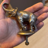 Ancienne Mascotte Automobile Bronze Elephant Bouchon Radiateur Mascote Auto
