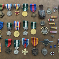 Lot Médailles Militaire ancienne , Légion D’honneur Émaillée 1939