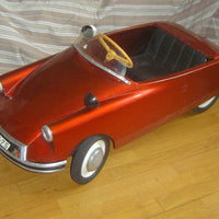 Voiture À Pédales Auto Tôle Mg Morellet Guerineau Citroe