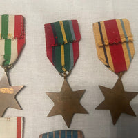 Lot de 10 Médailles Ordres Décorations Militaires Divers Pays