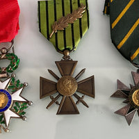 Luxe Lot De Décorations, Médailles De L'Armée Française 2 Gm,