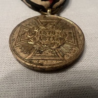 Lot de 10 Médailles Ordres Décorations Militaires Divers Pays