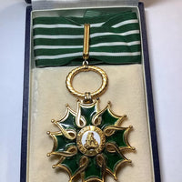 Commandeur Ordre Des Arts Et Des Lettres Argent Médaille Militaire