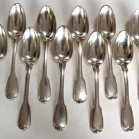 Lot De 12 Couverts Anciens Modèle Filets Armoriés En Argent Massif 18ème