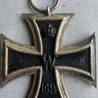 Coffret premium — Croix de Fer 1914 & insigne d'artillerie allemande