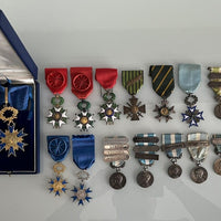 Luxe Lot De Décorations, Médailles De L'Armée Française 2 Gm,