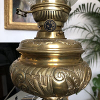 Grande lampe à pétrole en bronze doré Napoléon III dragon chimère