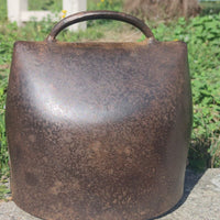 Ancienne Cloche Devouassoud Chamonix N°11