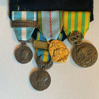 Lot de médaille de décoration