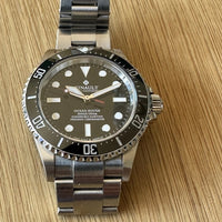 Ginault Ocean Rover II Date