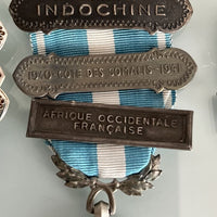 Luxe Lot De Décorations, Médailles De L'Armée Française 2 Gm,
