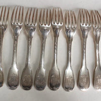 Lot De 12 Couverts Anciens Modèle Filets Armoriés En Argent Massif 18ème