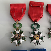 Luxe Lot De Décorations, Médailles De L'Armée Française 2 Gm,