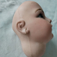 Authentique Tête De Poupée Bru Ancienne Biscuit Porcelaine Bouche Fermée