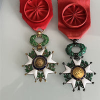 Luxe Lot De Décorations, Médailles De L'Armée Française 2 Gm,
