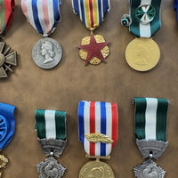 Lot Médailles Militaire ancienne , Légion D’honneur Émaillée 1939
