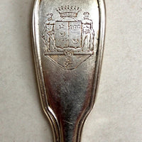 Lot De 12 Couverts Anciens Modèle Filets Armoriés En Argent Massif 18ème